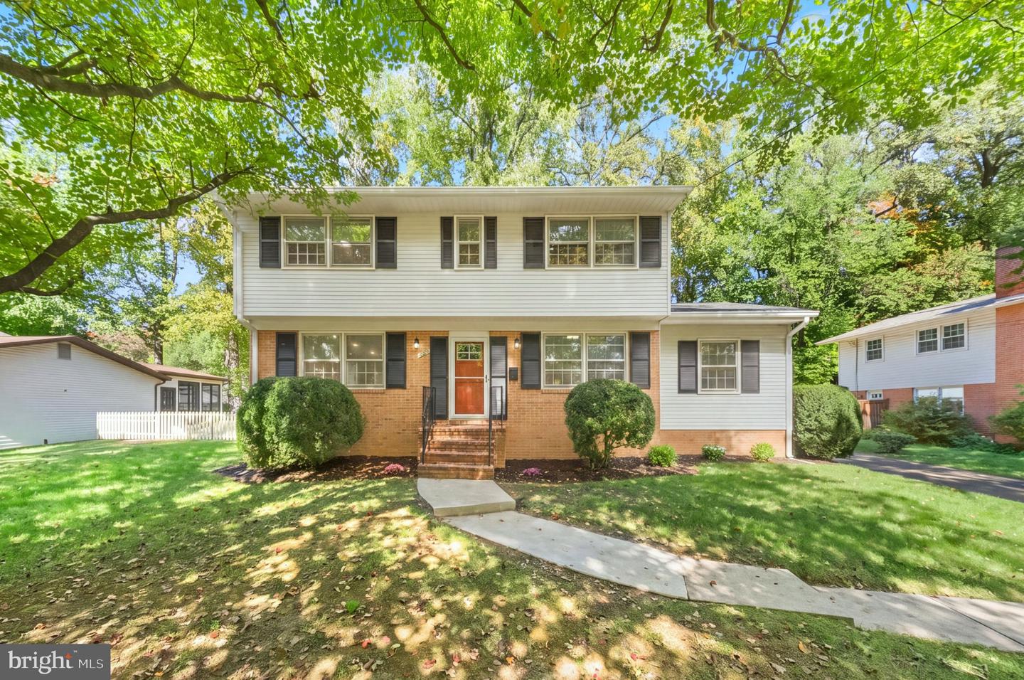 10228 CONTINENTAL LN Property Photo 1