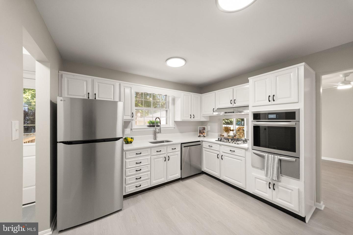 10228 Continental Ln Property Photo 14
