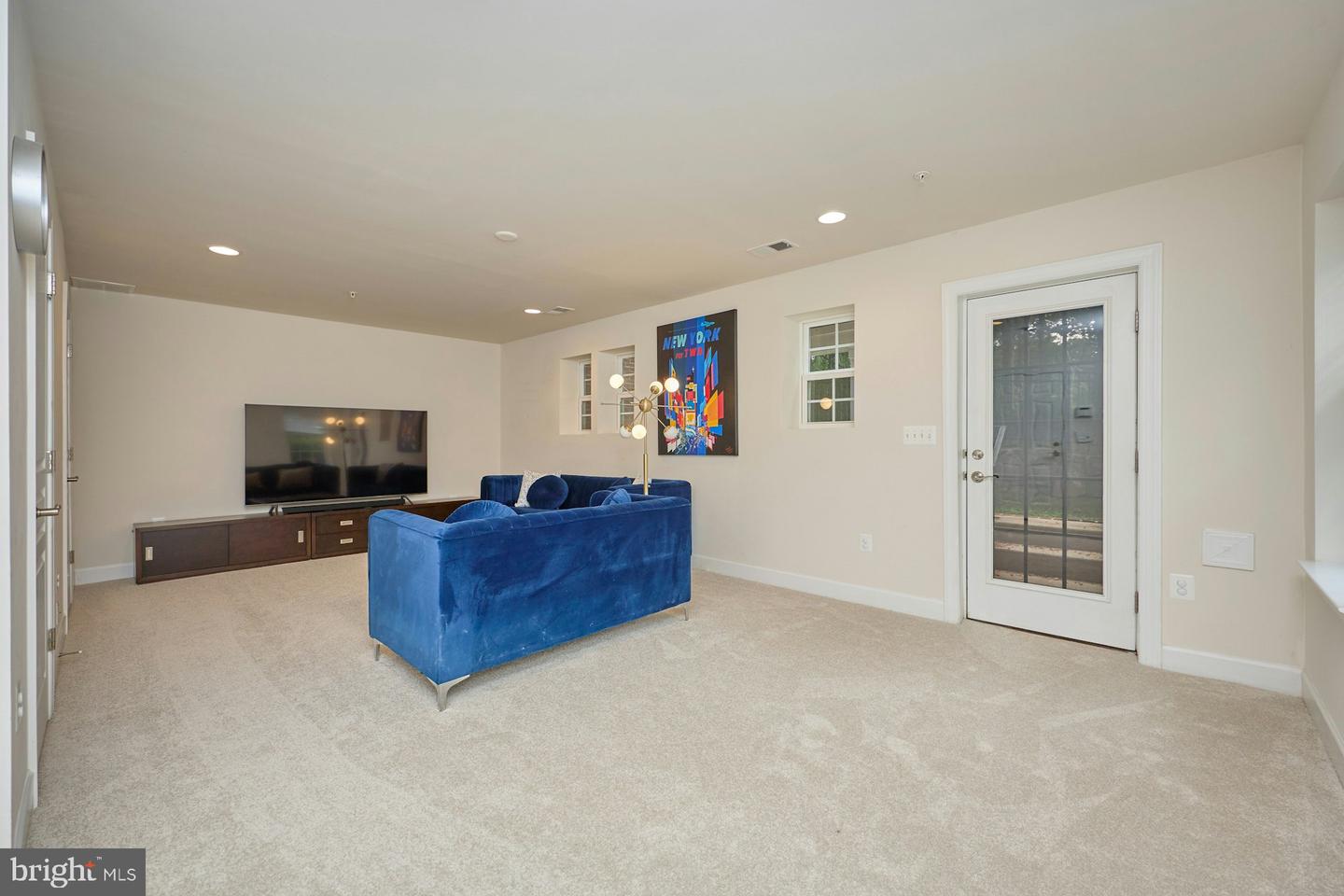 4092 Glendale Way Property Photo 33