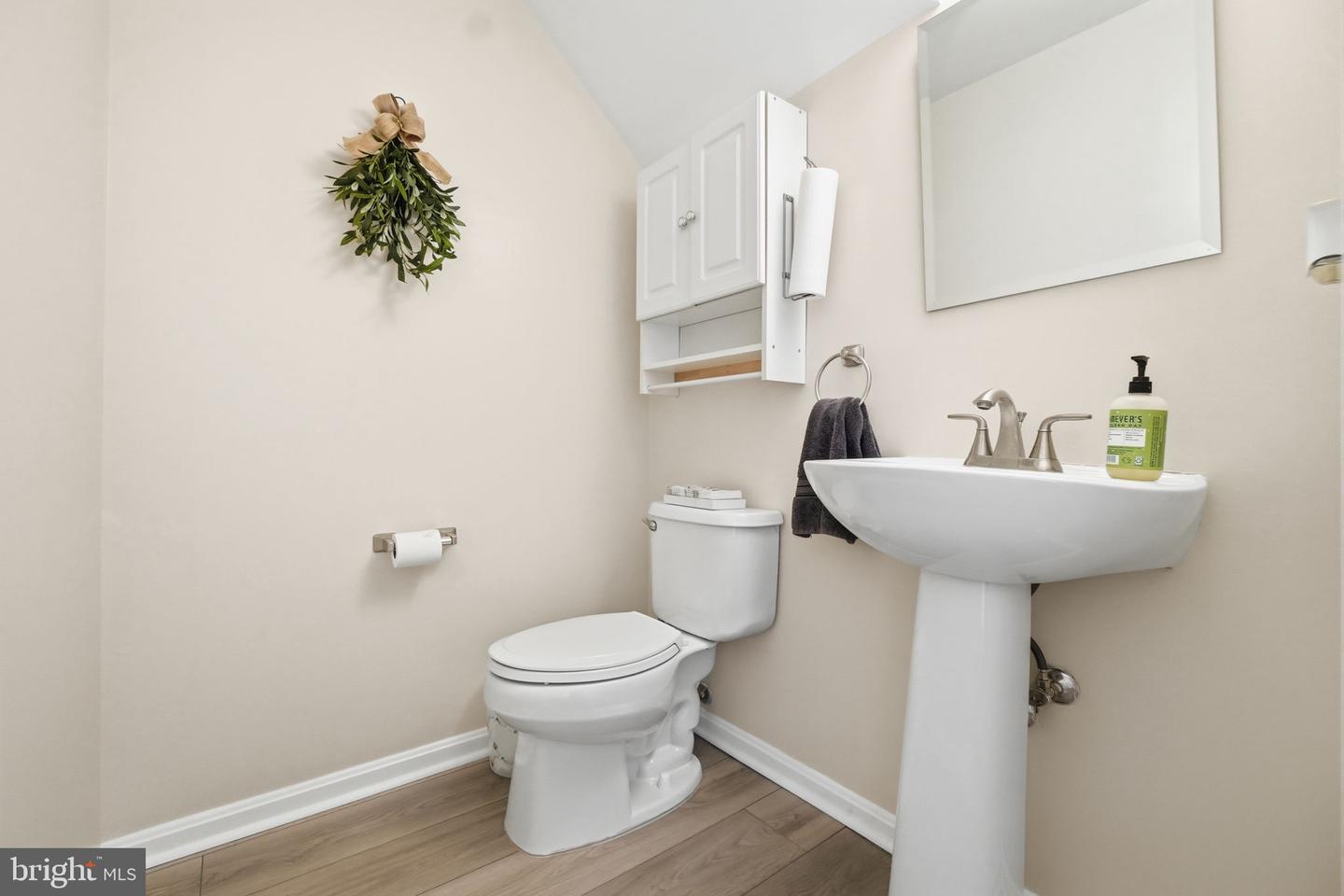 10359 Sager Ave #302 Property Photo 16