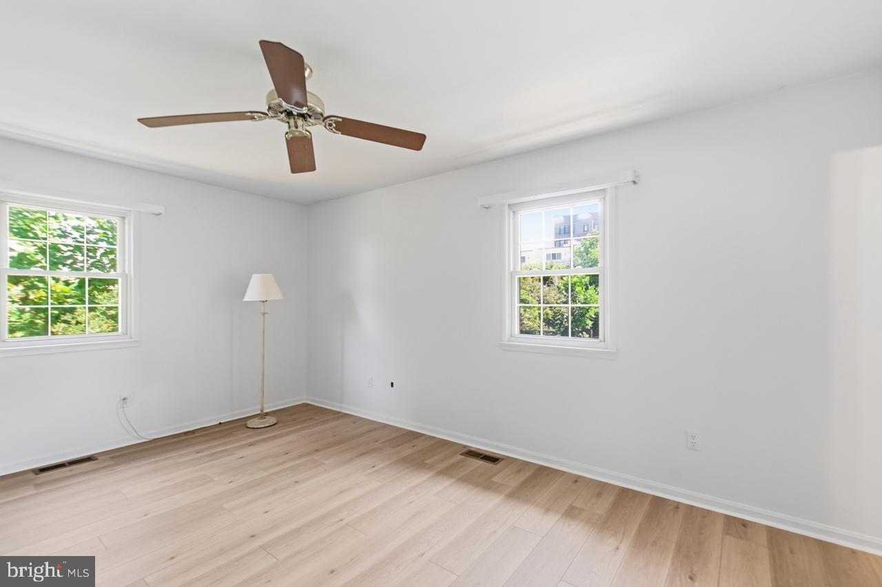 3601 Mclean Ave Property Photo 33