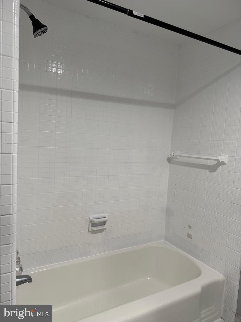 10570 Main St #220 Property Photo 23