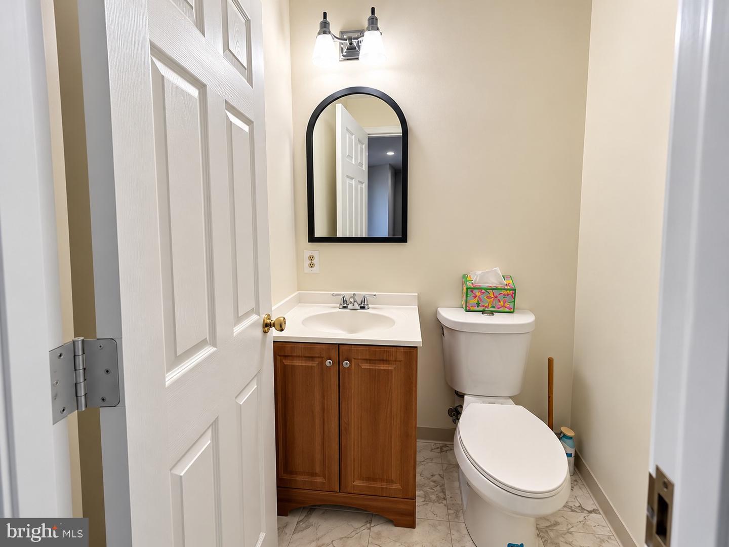 10627 Jones St #201b Property Photo 18
