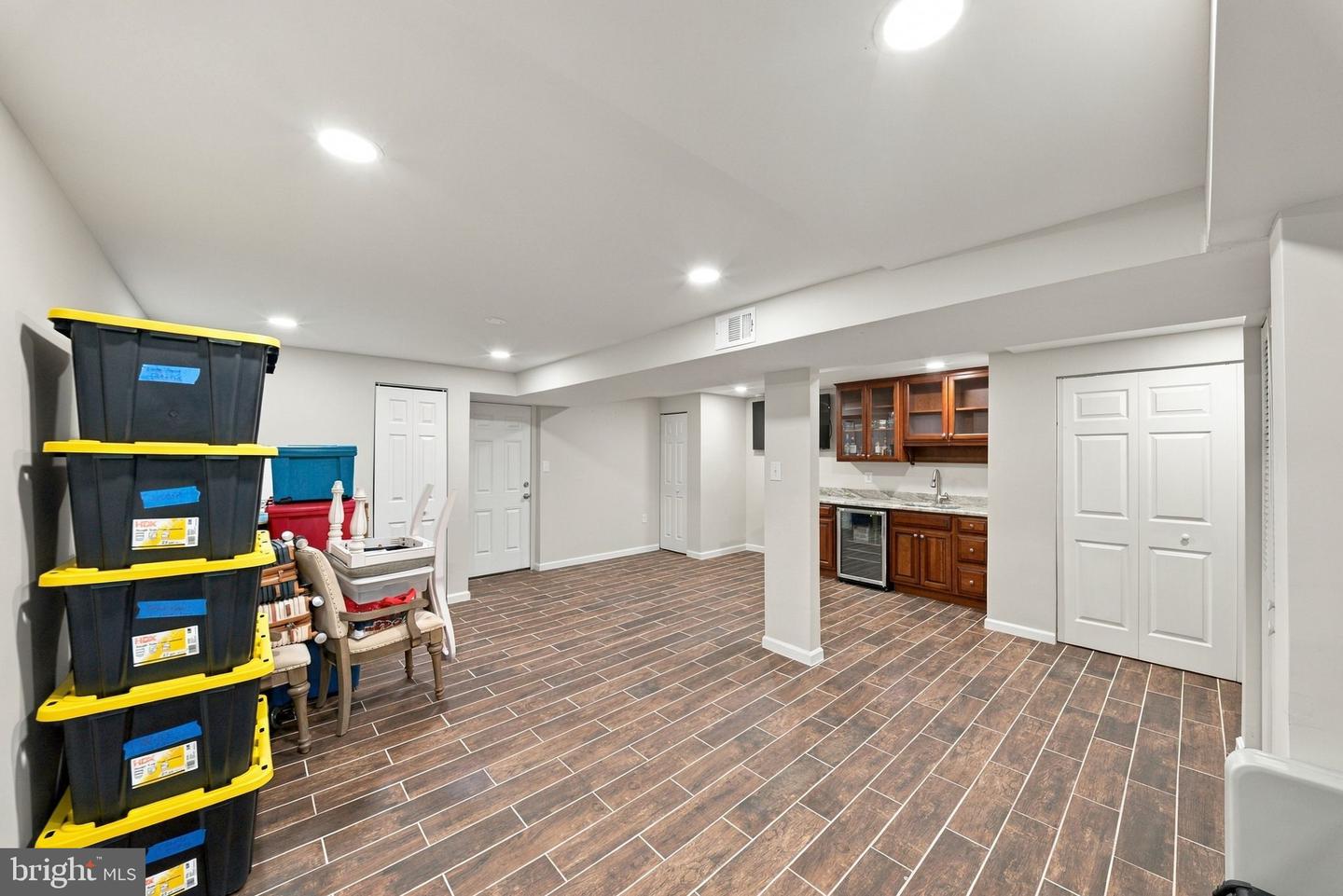 3713 Randolph St Property Photo 32
