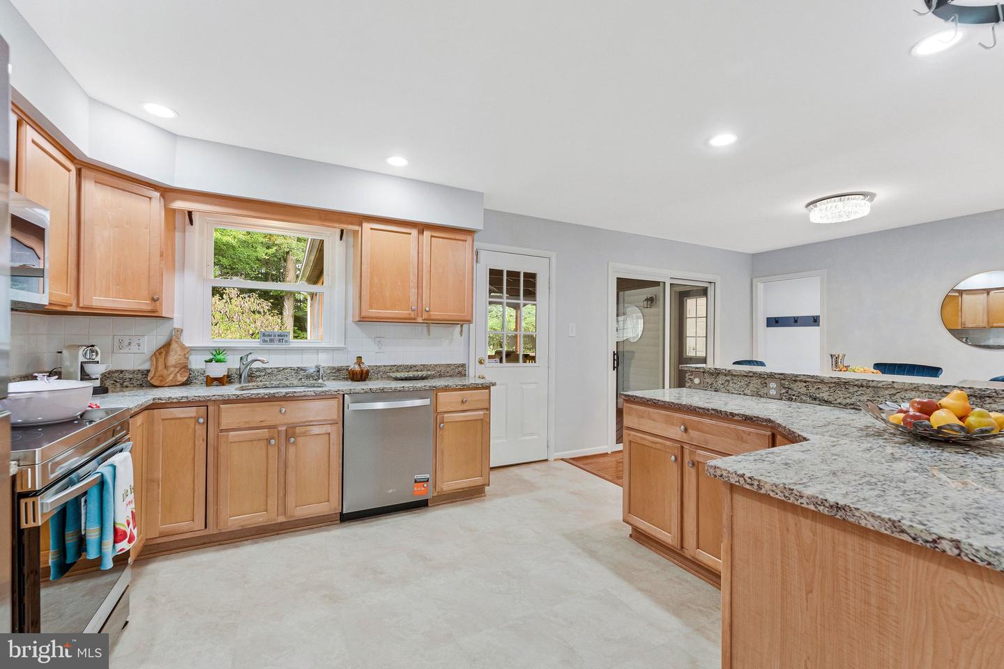 3600 Hill St Property Photo 12