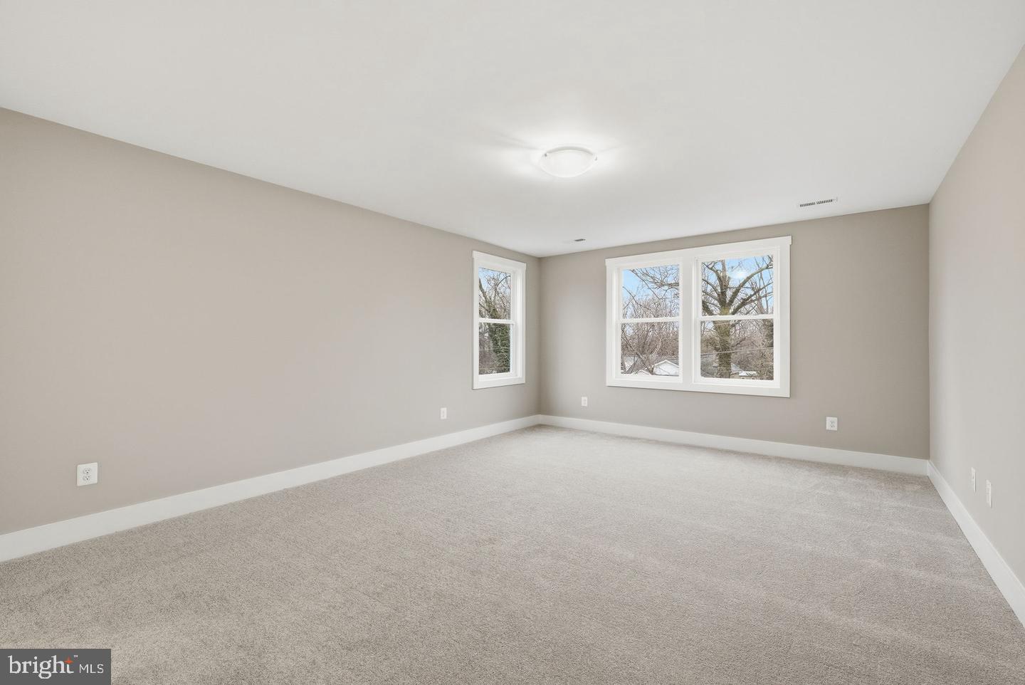 3410 Burrows Ave Property Photo 26