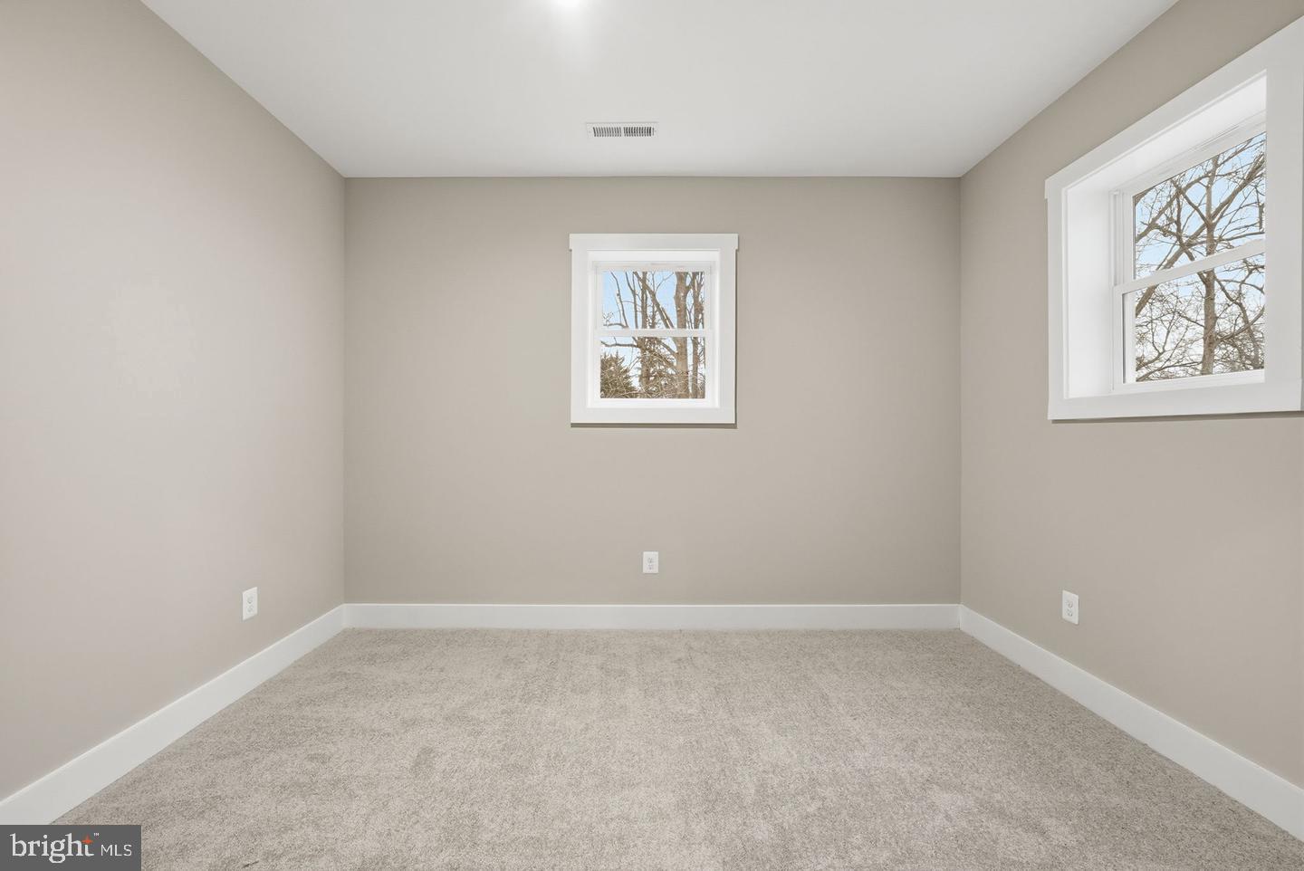 3410 Burrows Ave Property Photo 50