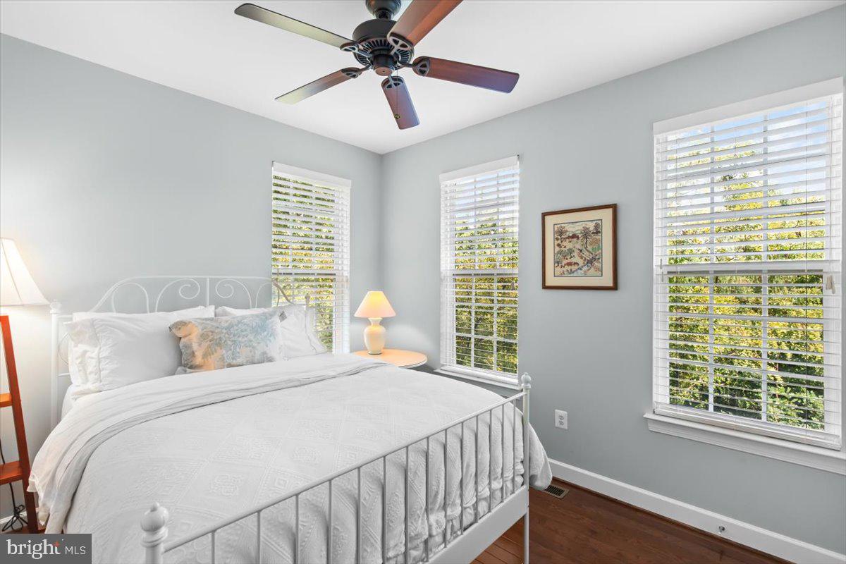 4057 Glendale Way Property Photo 25