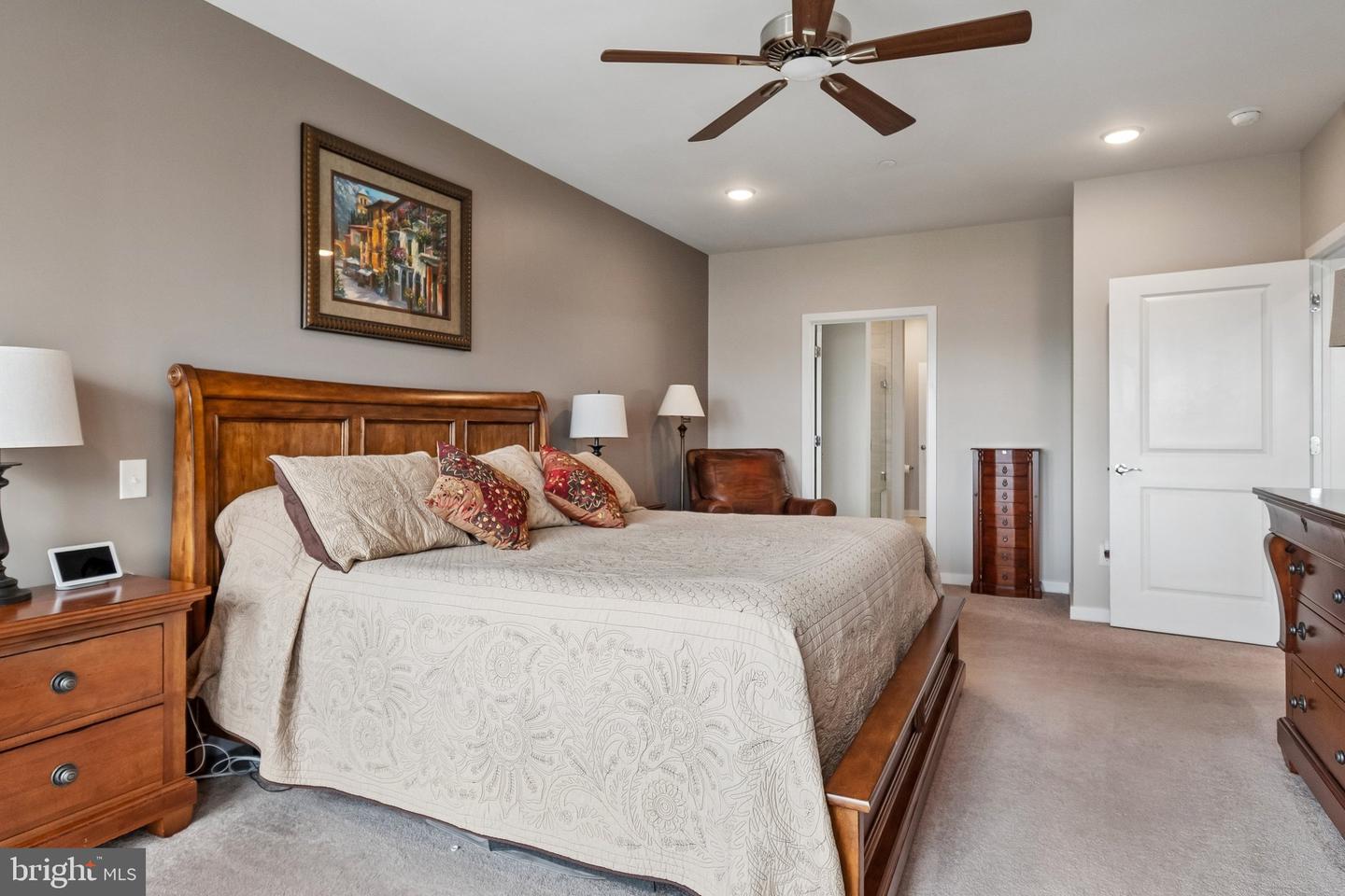 3989 Norton Pl #402 Property Photo 15