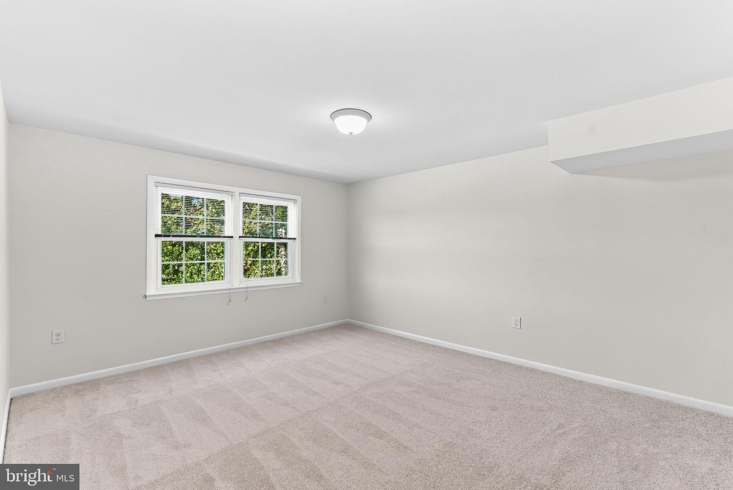 9479 Fairfax Blvd #302 Property Photo 17