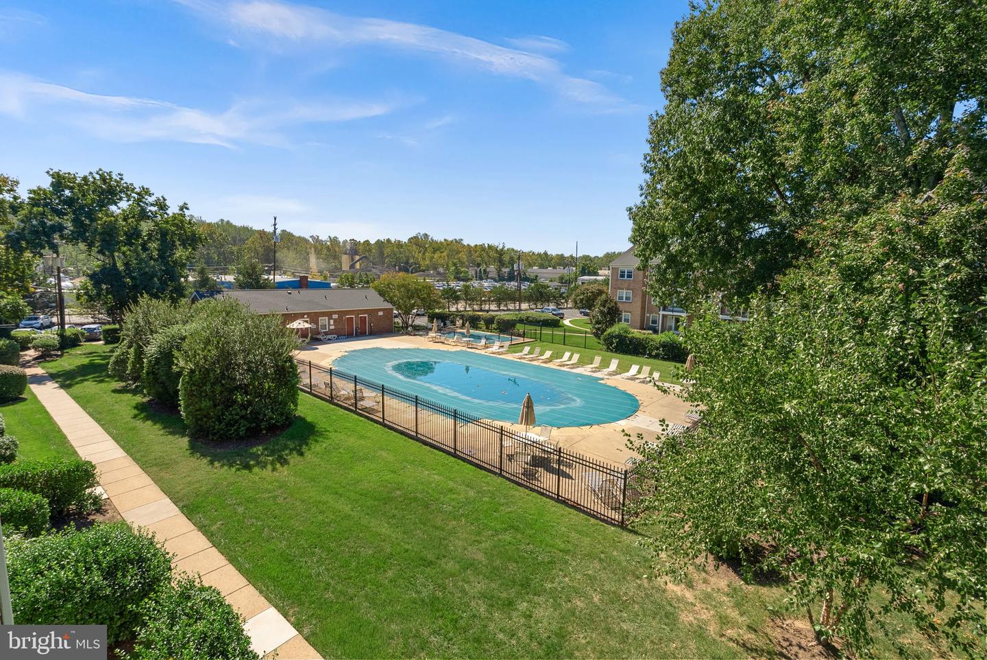 9479 Fairfax Blvd #302 Property Photo 23