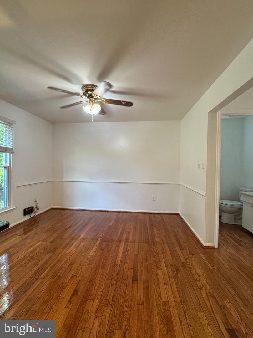 3891 Bradwater St Property Photo 10