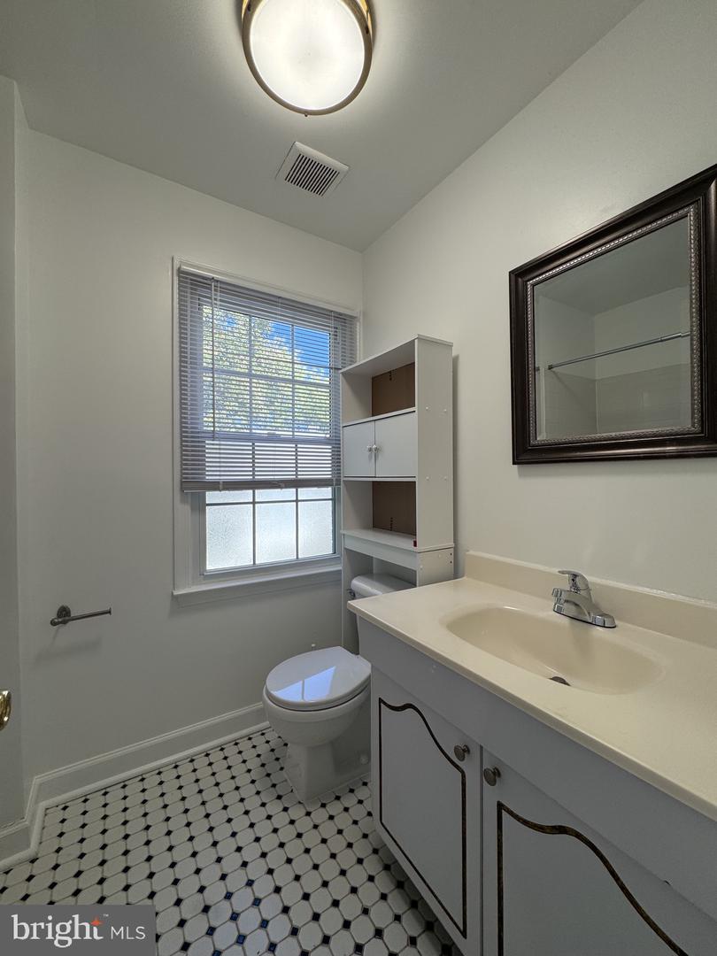 3891 Bradwater St Property Photo 28