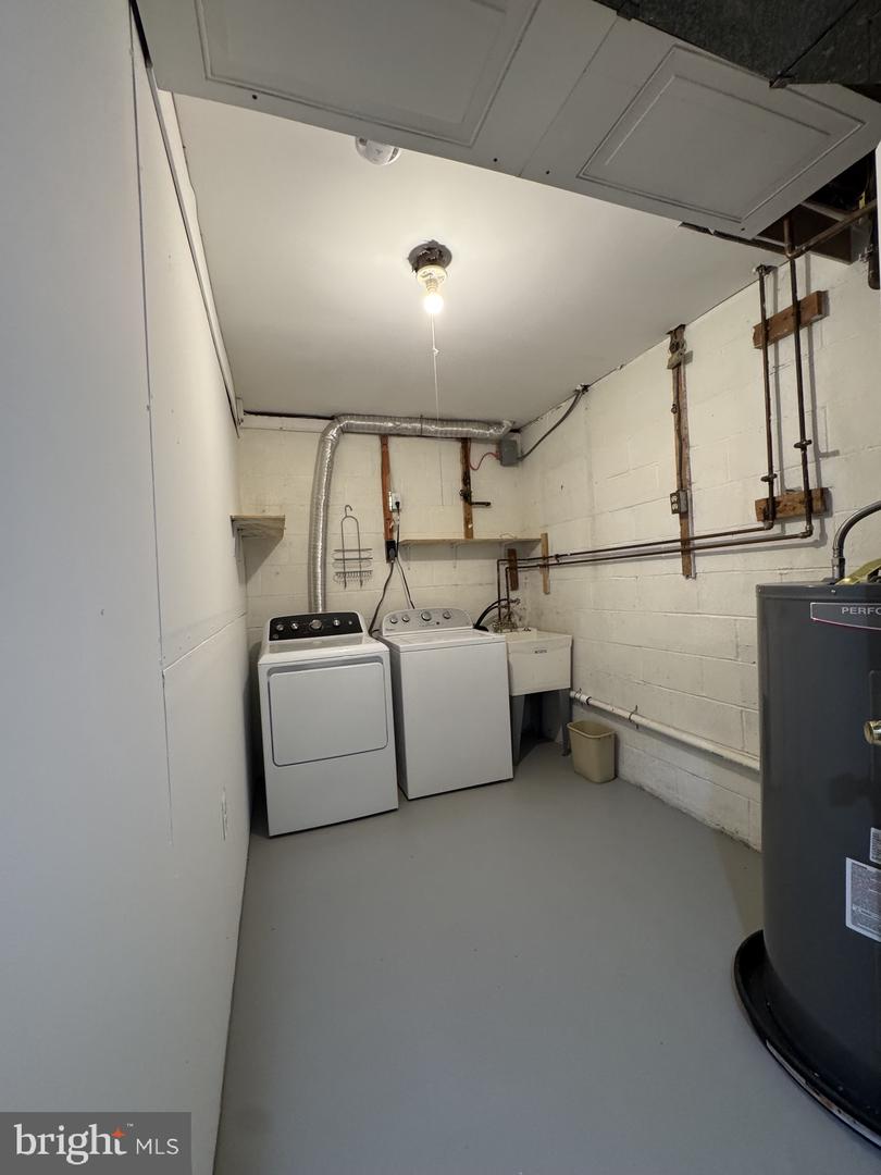 3891 Bradwater St Property Photo 70