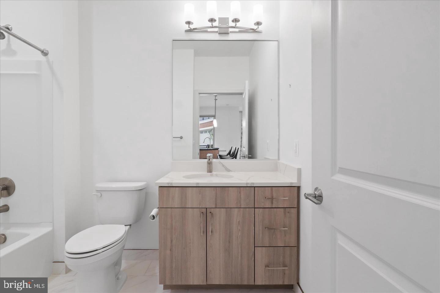 10755 Fairgrounds Dr #101 Property Photo 19