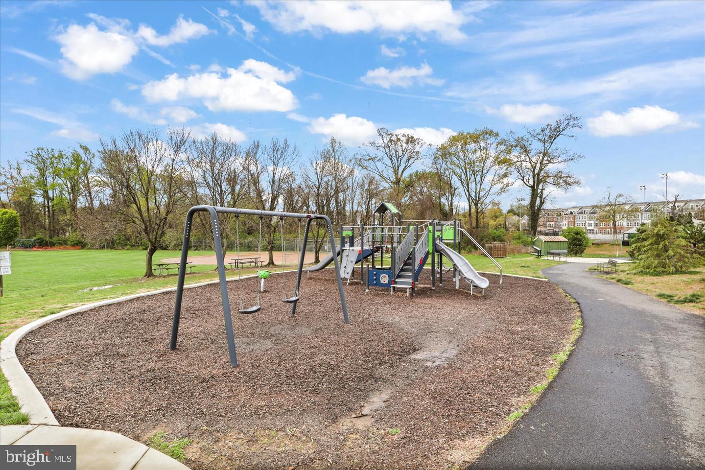10755 Fairgrounds Dr #101 Property Photo 52