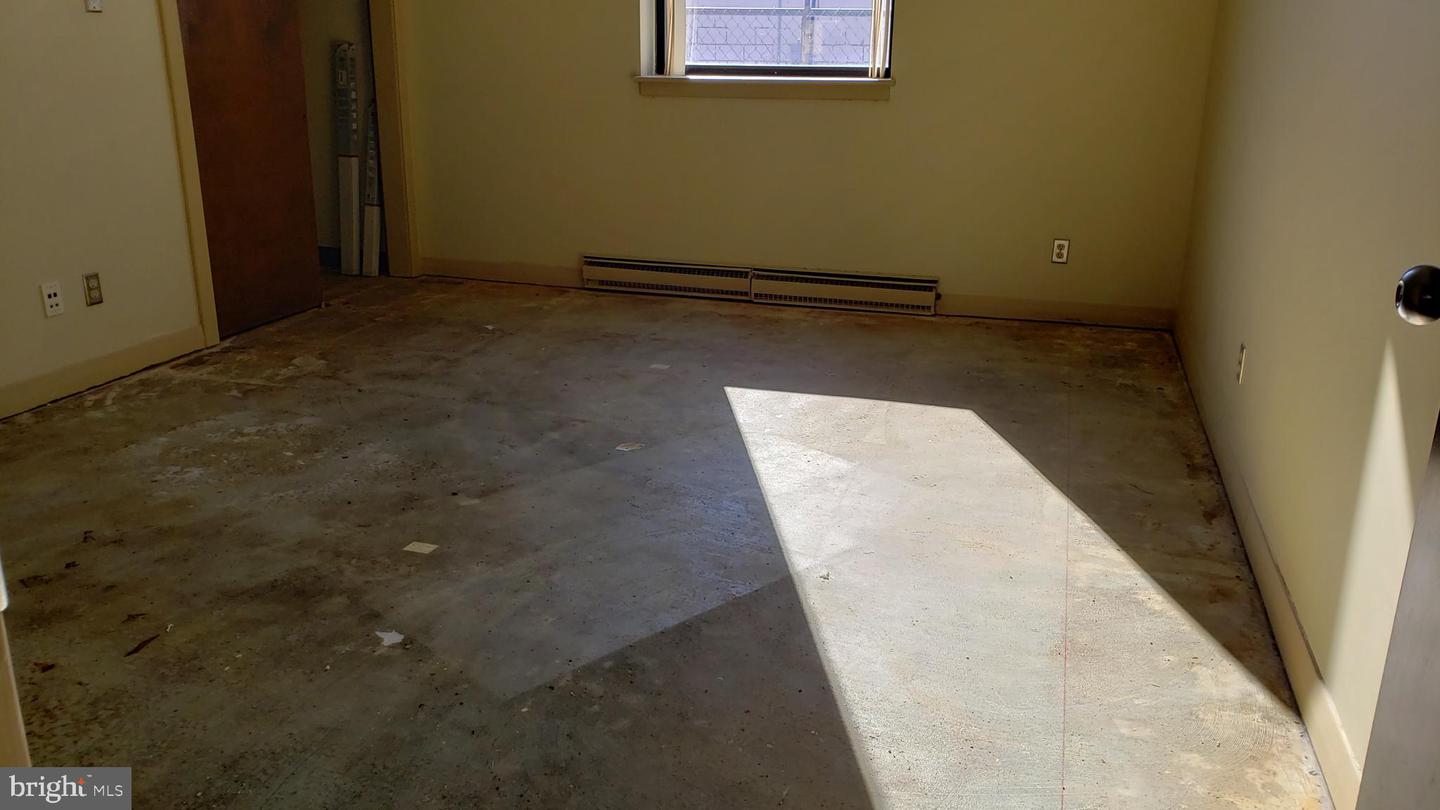 40 Main Street Property Photo 20