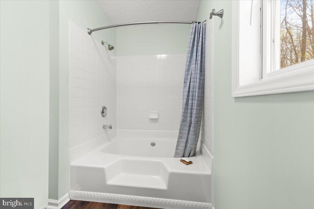 290 Dodee Ln Property Photo 29