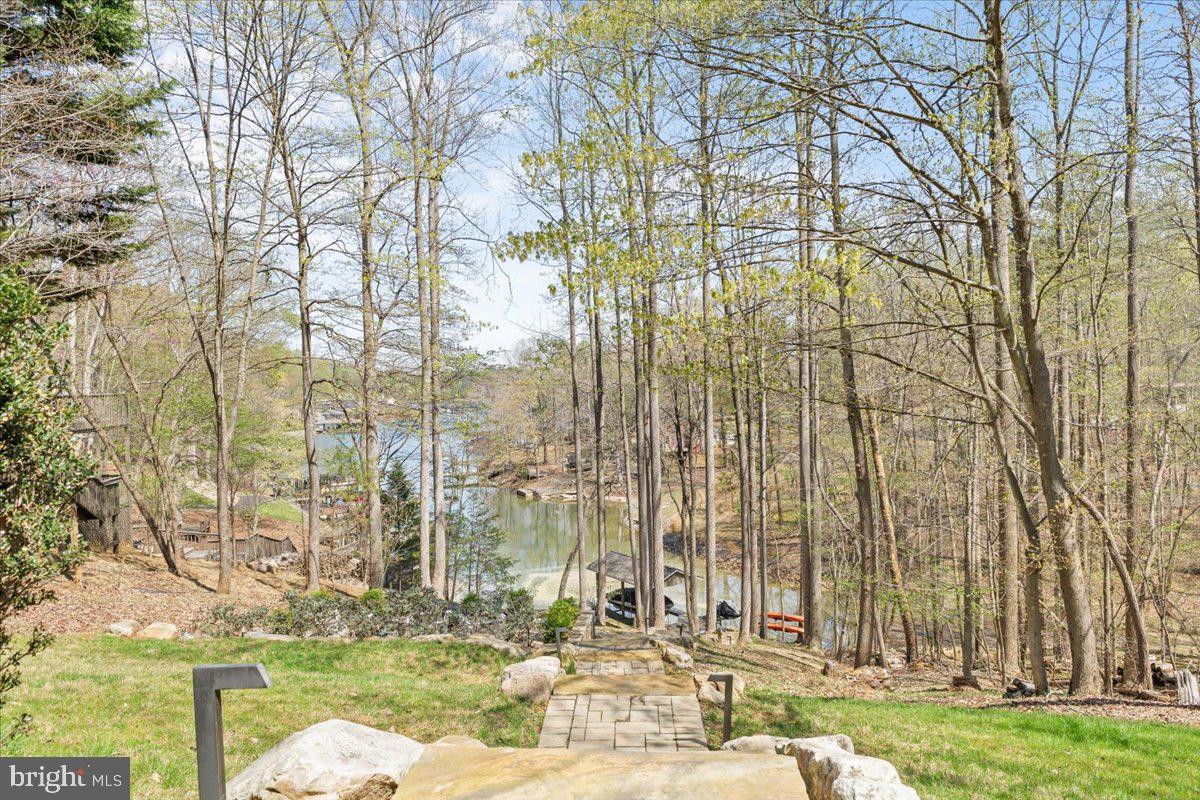 290 Dodee Ln Property Photo 42