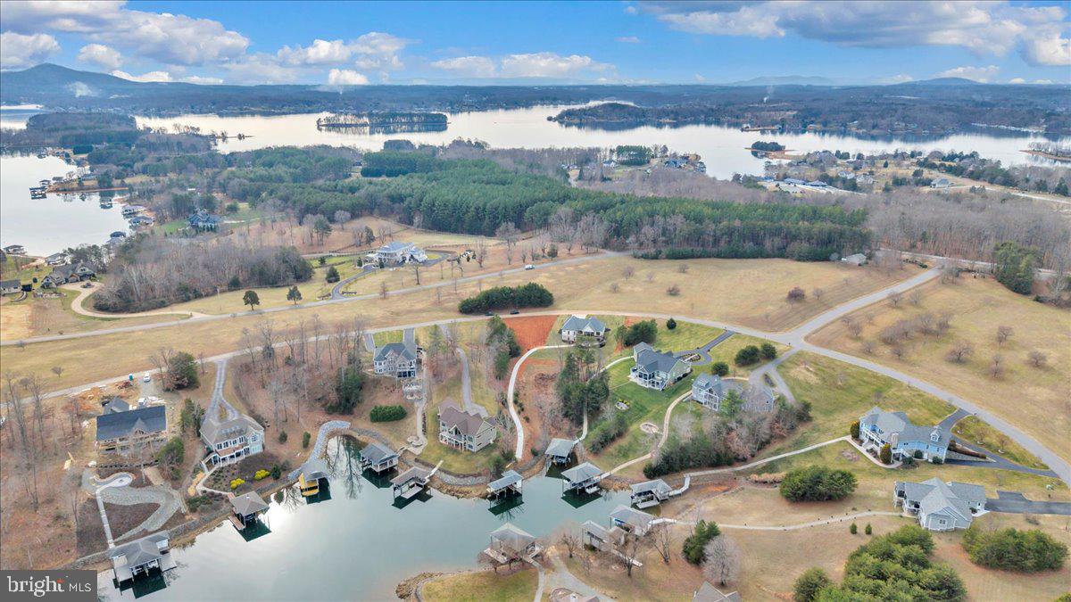 639 Compass Cove Cir Property Photo 76