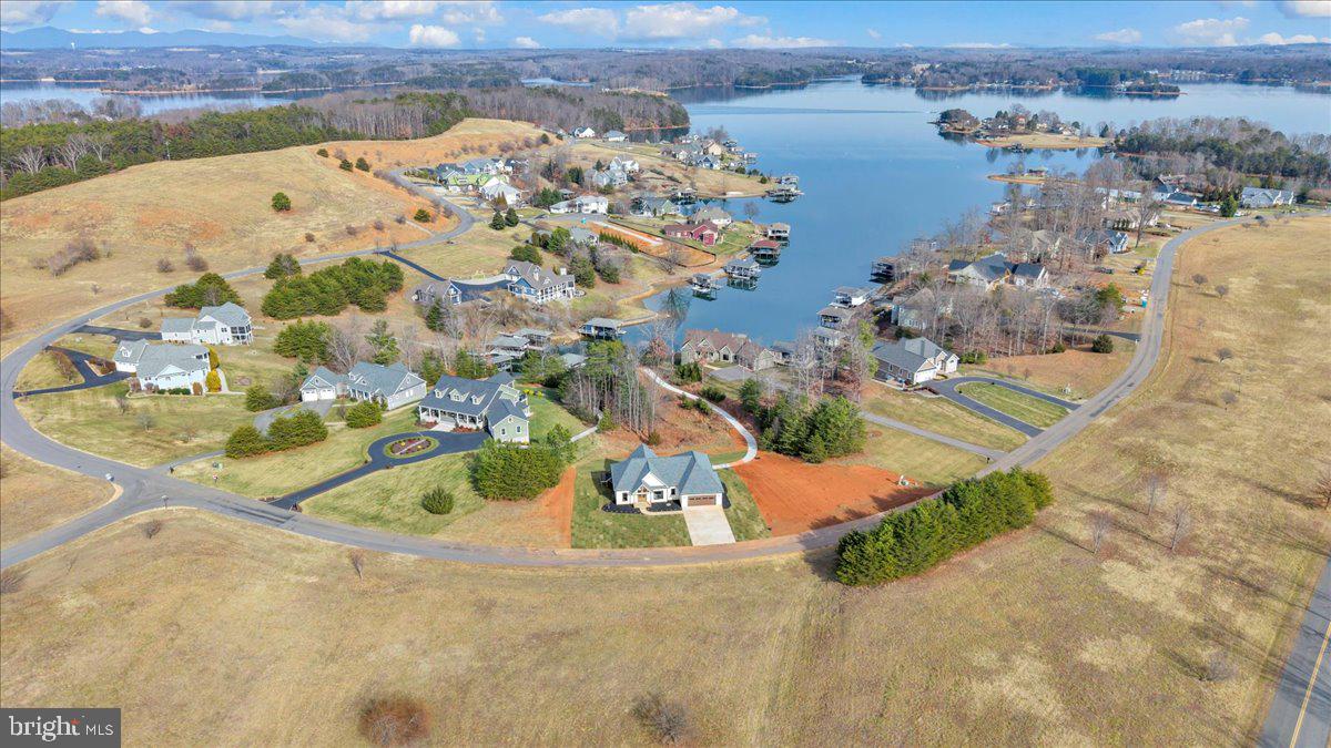 639 Compass Cove Cir Property Photo 86