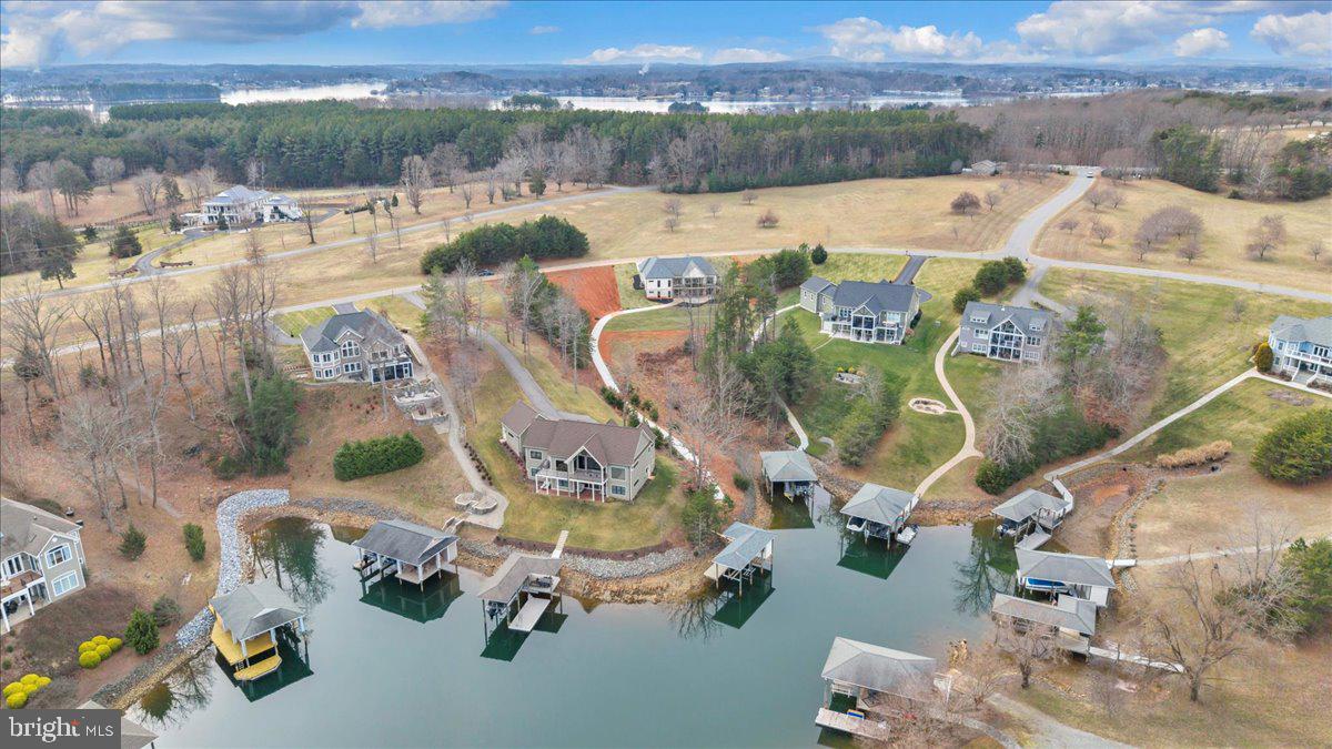 639 Compass Cove Cir Property Photo 118