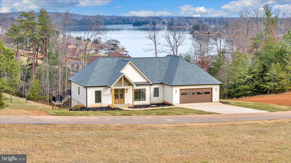 639 Compass Cove Cir Property Photo 128