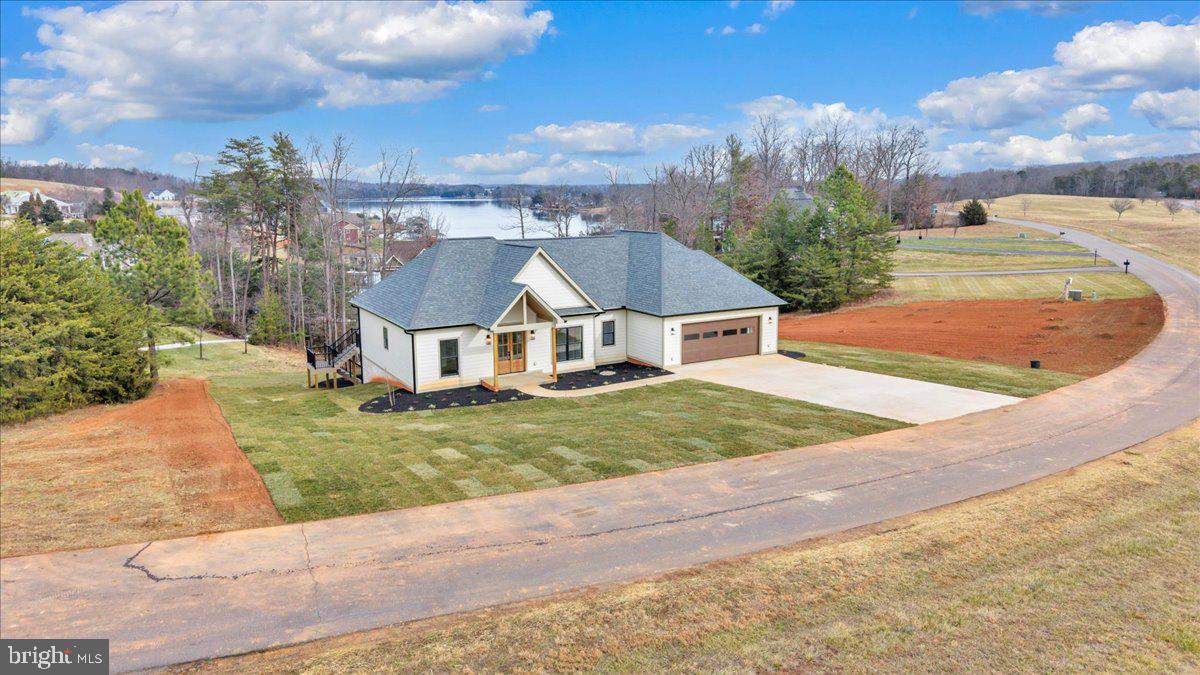 639 Compass Cove Cir Property Photo 129
