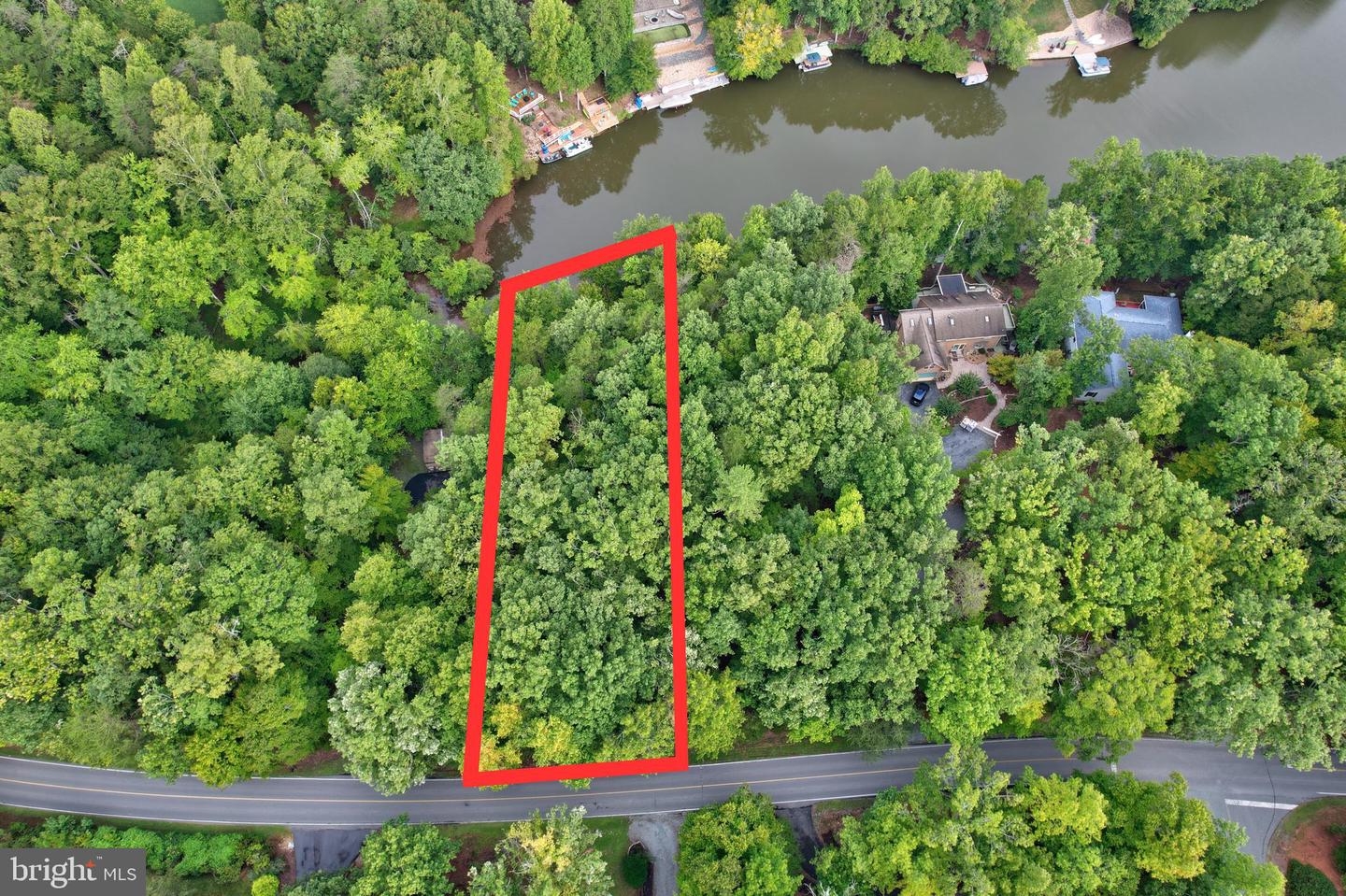 Jefferson Dr Property Photo 1