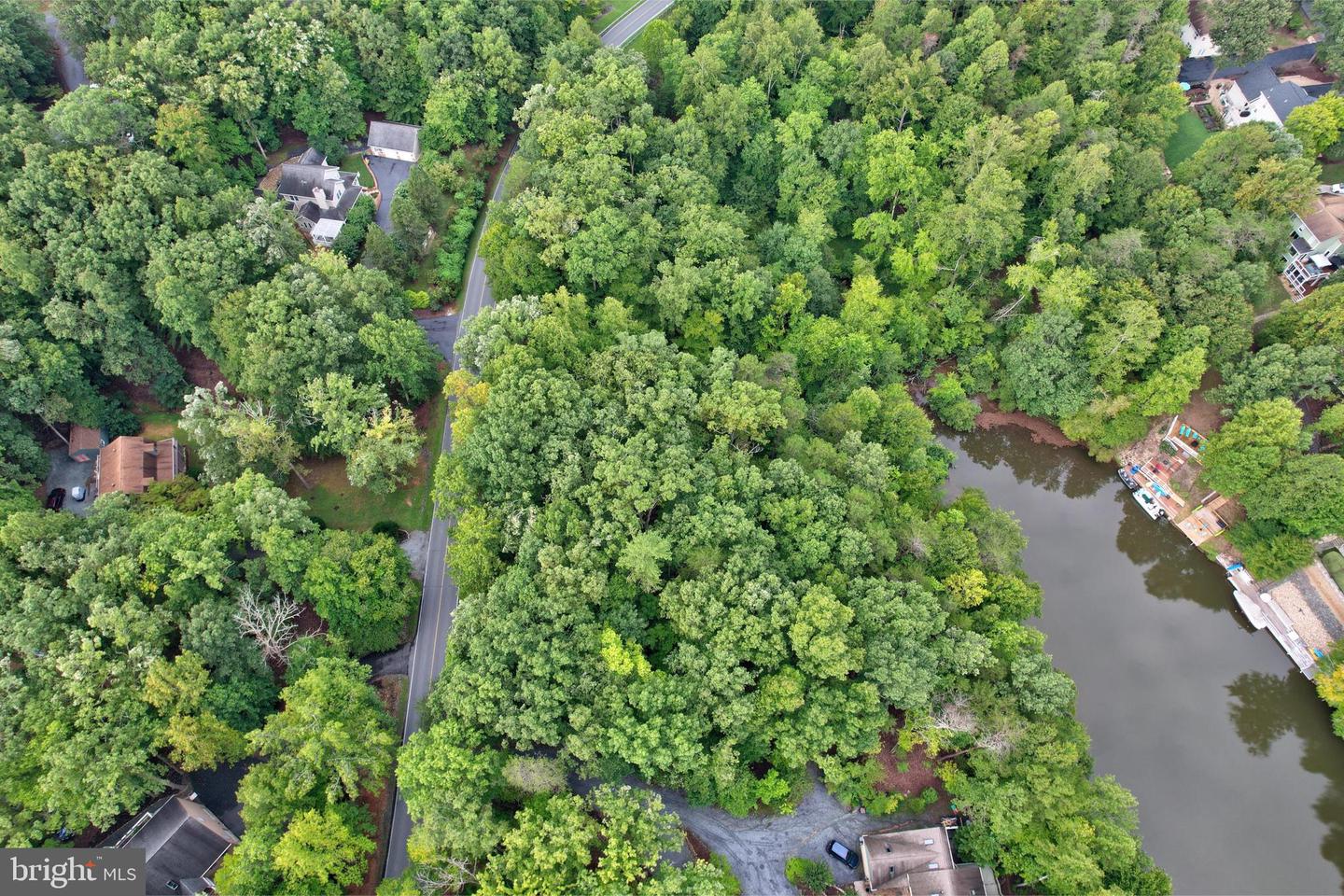 Jefferson Dr Property Photo 11