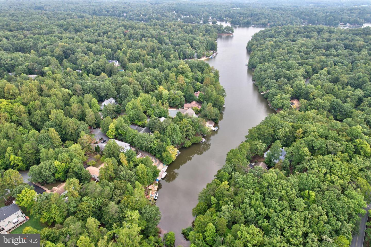 Jefferson Dr Property Photo 16