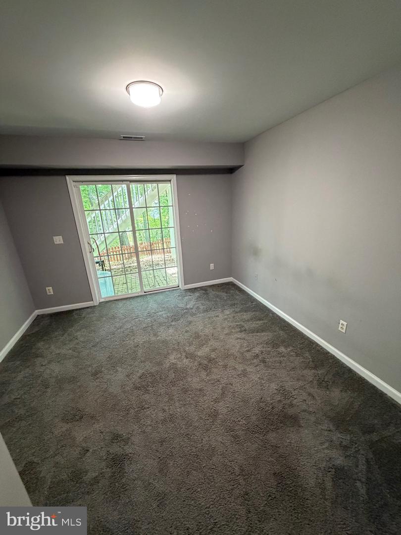 9 Austin Dr Property Photo 9
