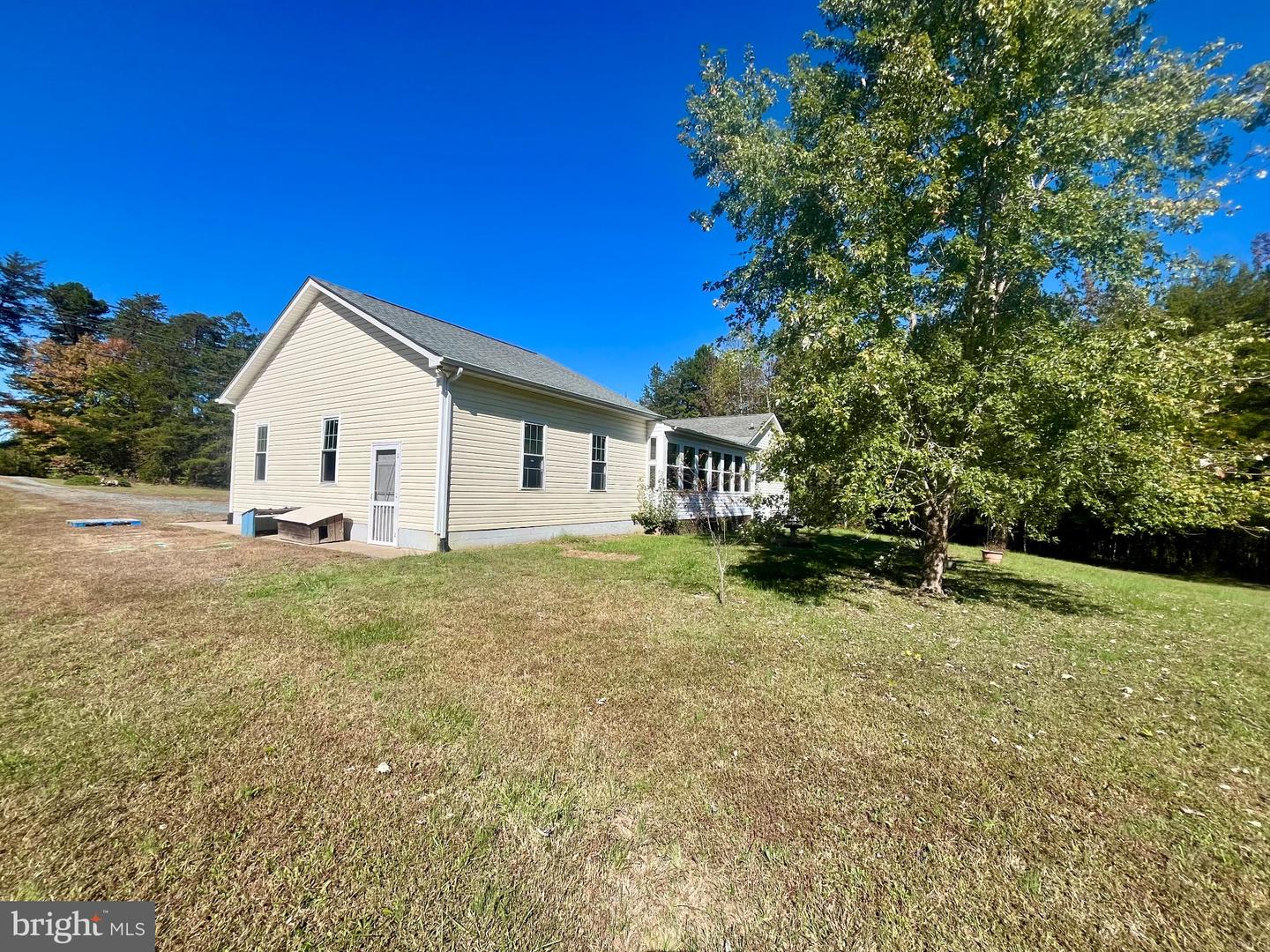 3208 Cedar Lane Rd Property Photo 3