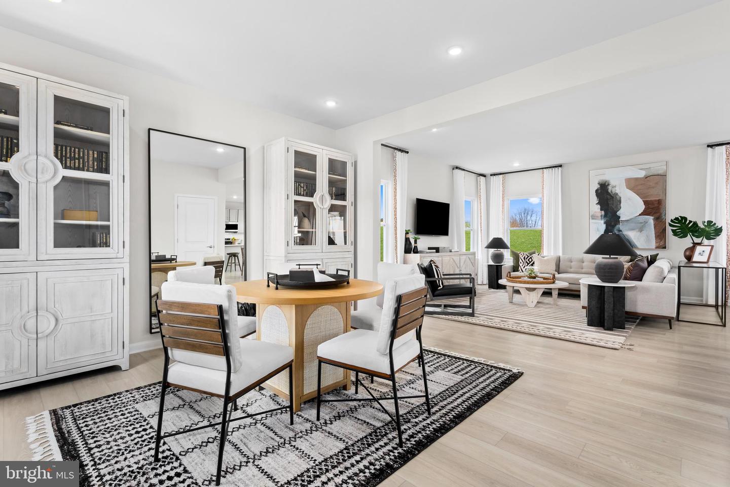 2 Millfield Dr Property Photo 18