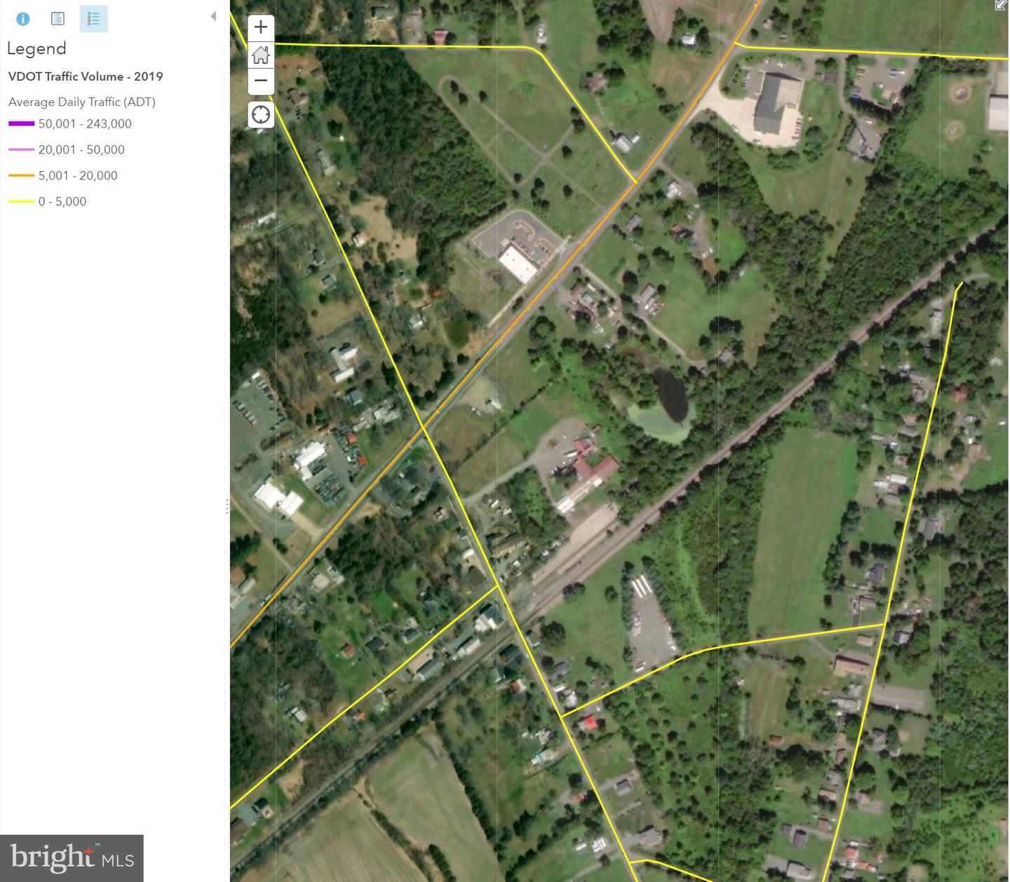 9223 Elk Run Rd Property Photo 11