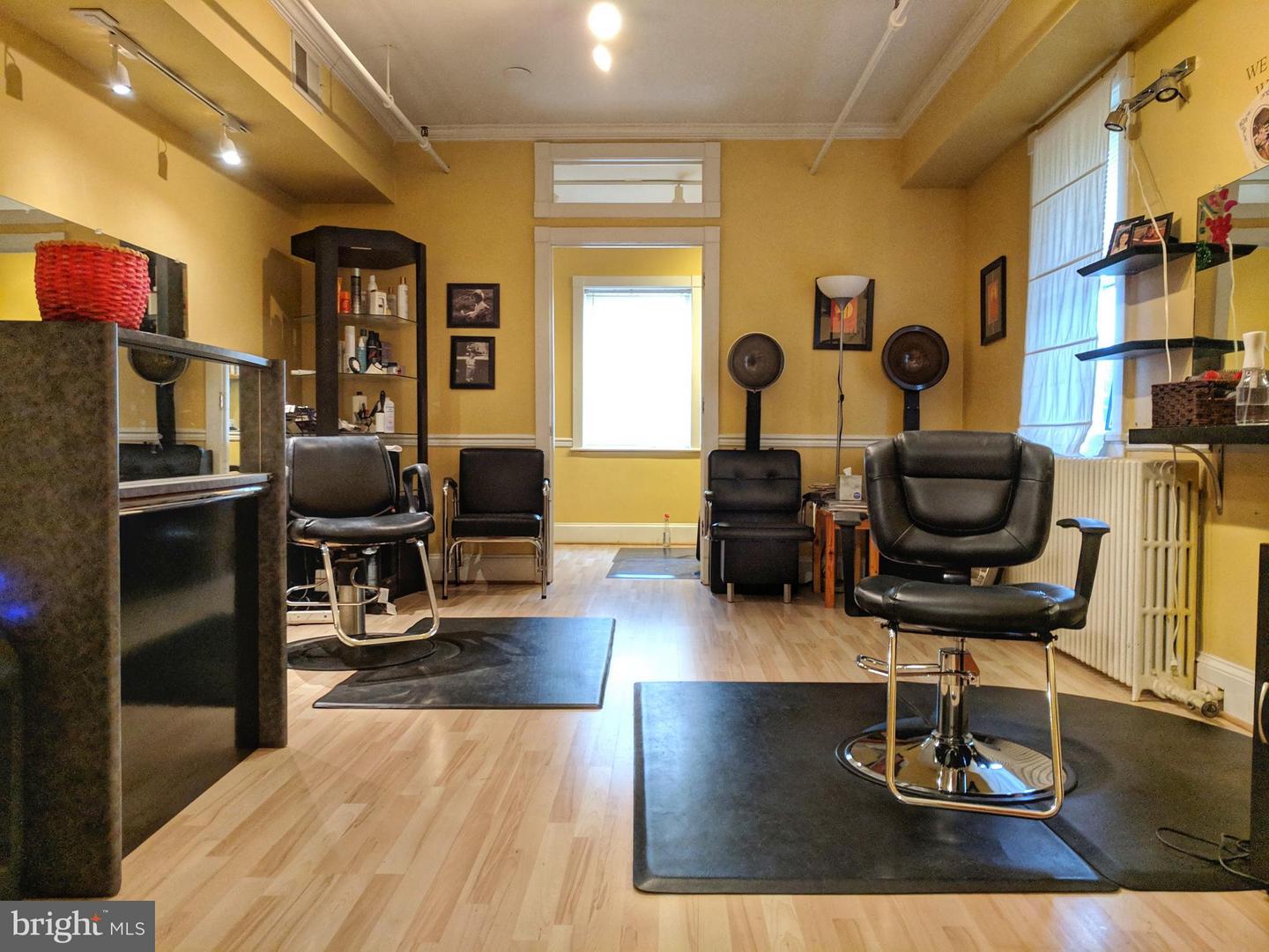 32 Waterloo St #g1 Property Photo 2