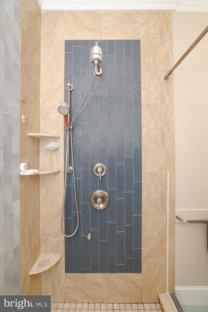 1300 Kelly Meadows Ln Property Photo 15