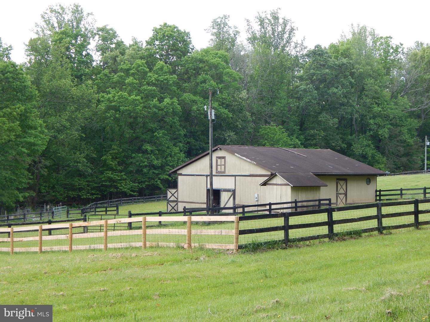 7633 Riverside Farm Rd Property Photo 16