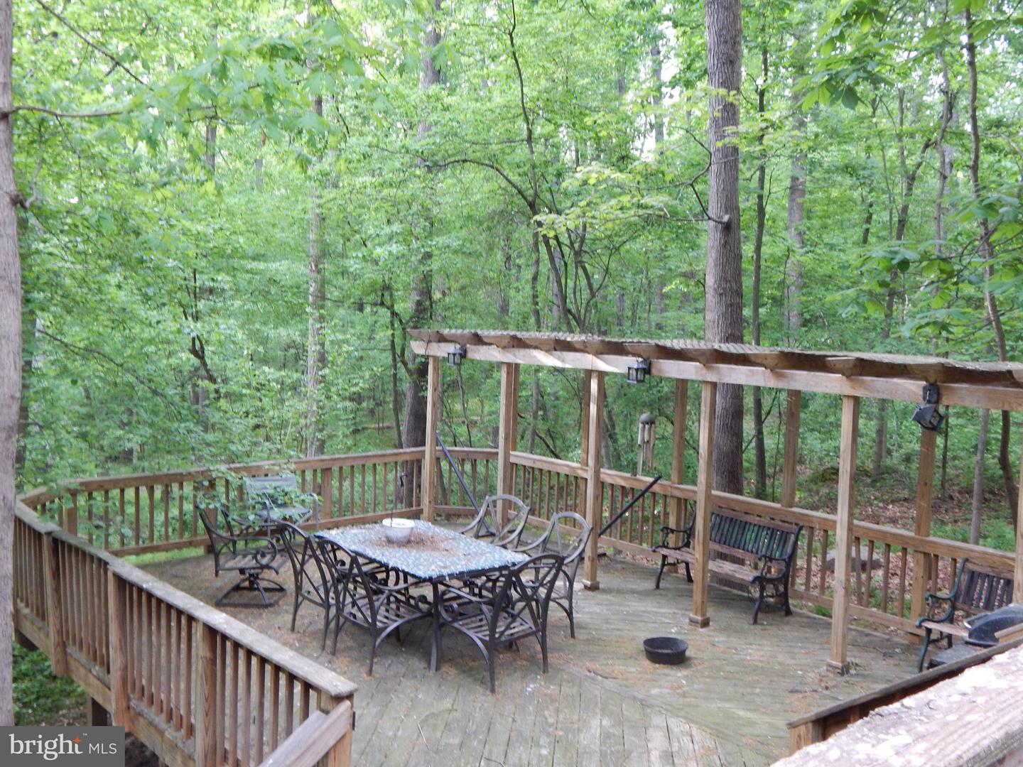 7633 Riverside Farm Rd Property Photo 26