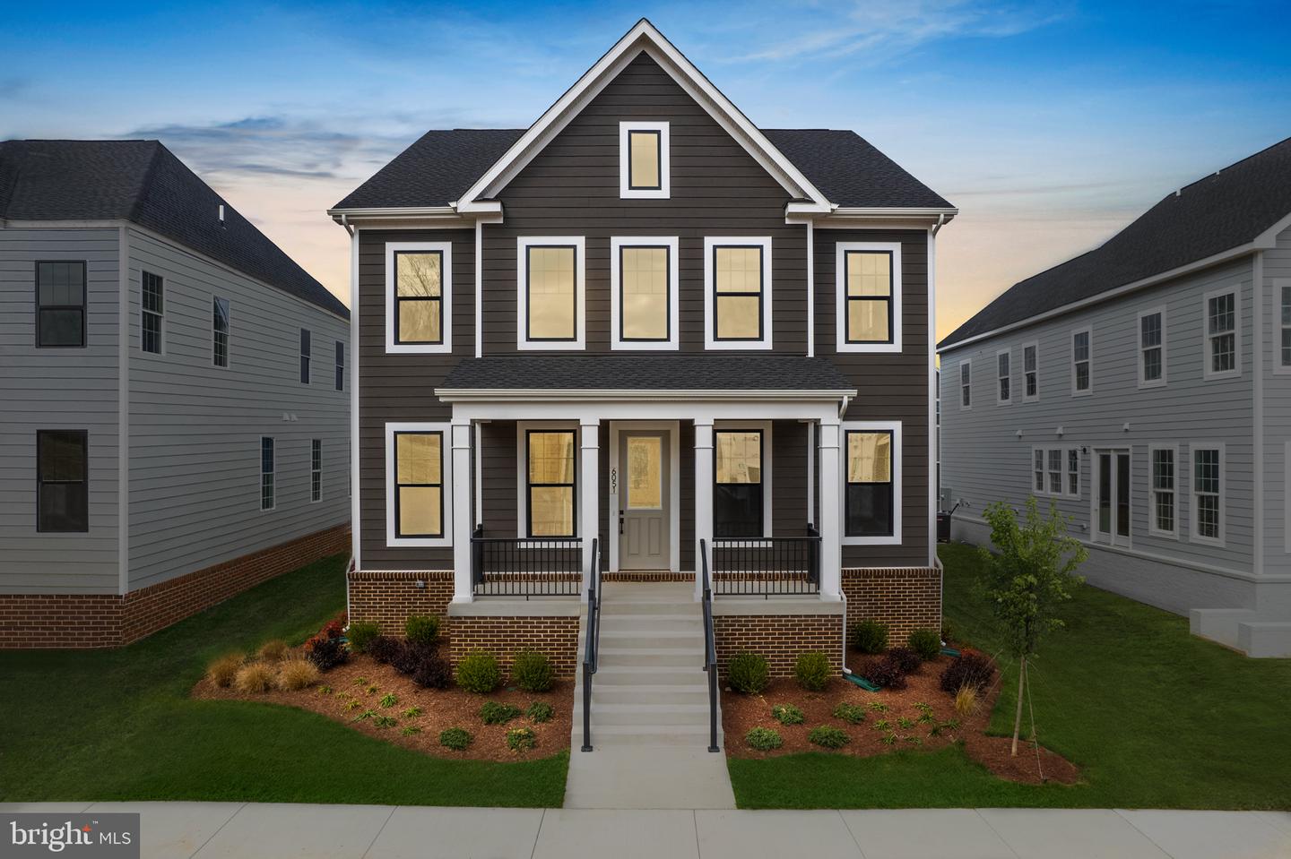 6051 Cobblestone Ct Property Photo