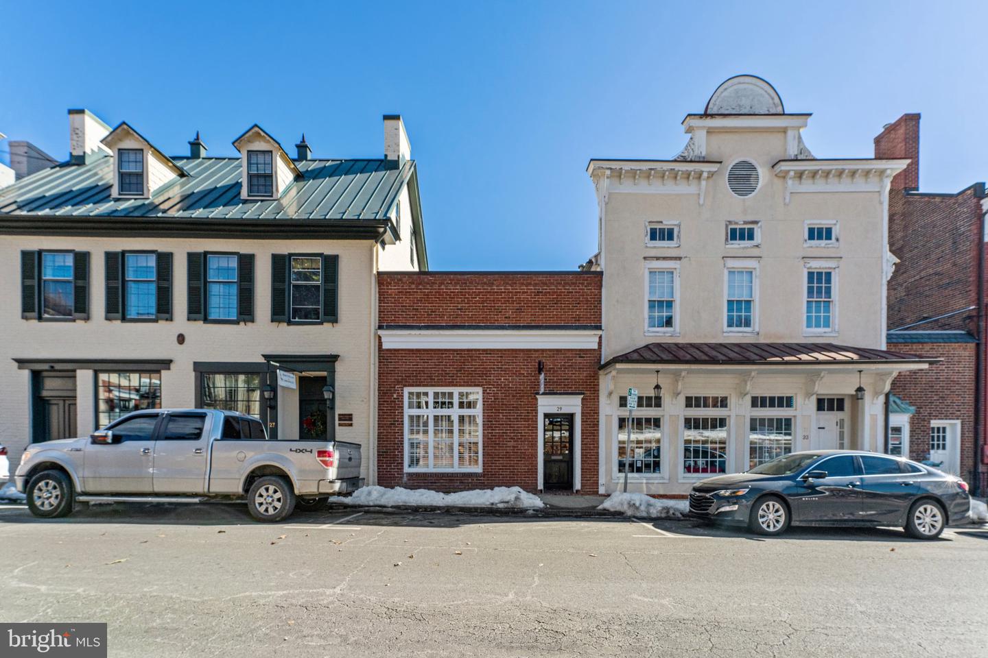 29-33 Culpeper St Property Photo 2