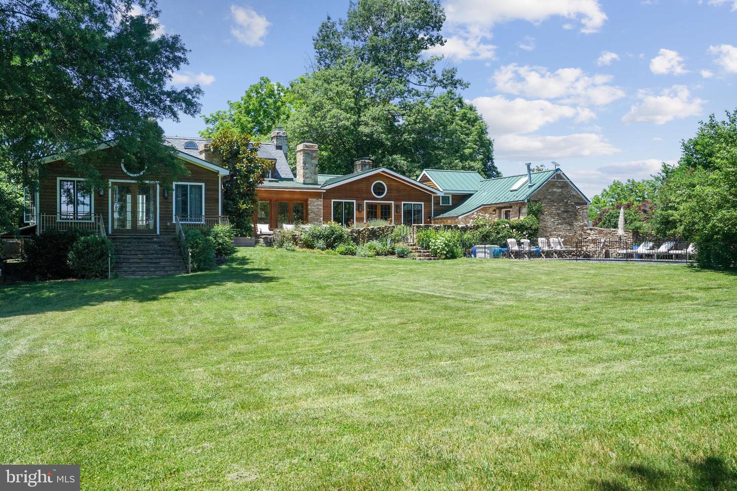 3073 Zulla Rd Property Photo