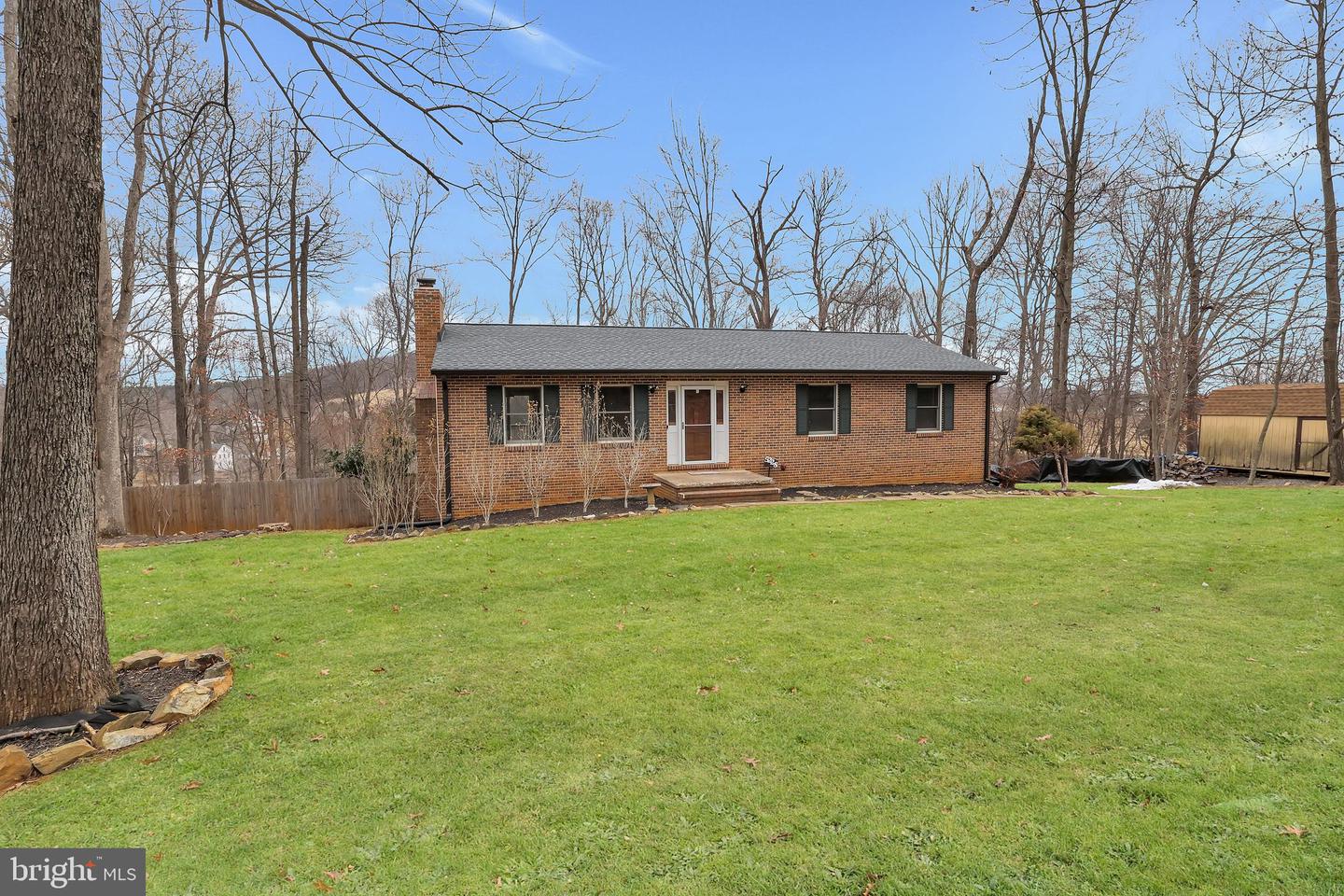 5228 Winding Oak Ln Property Photo