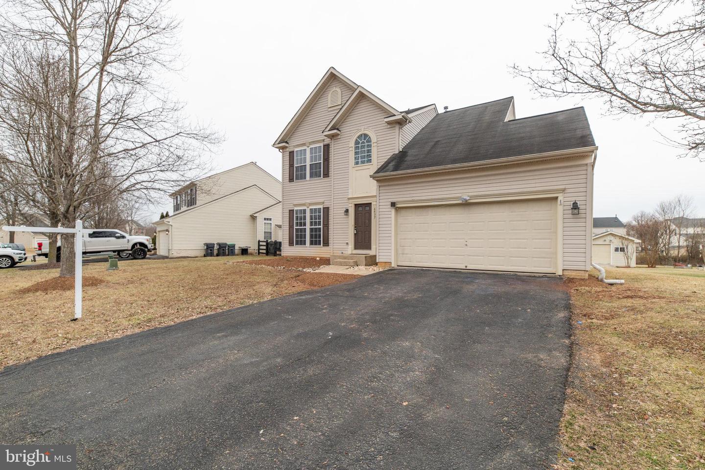 6637 Clarkes Meadow Dr Property Photo