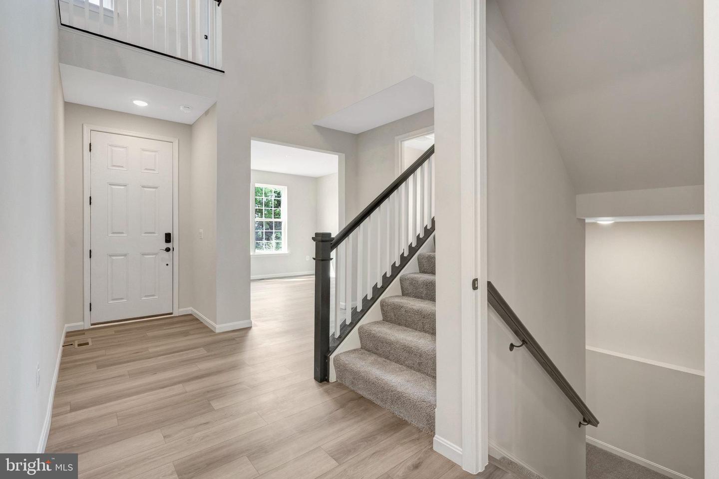 3062 Logan Way Property Photo 2