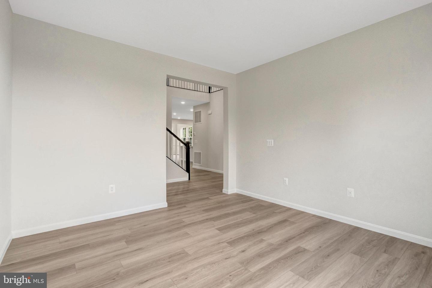 3062 Logan Way Property Photo 5