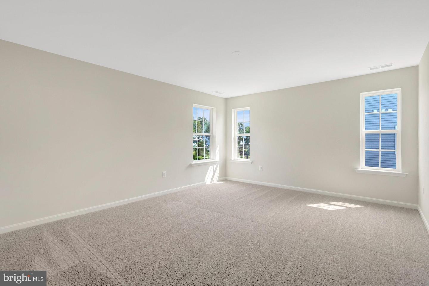 3062 Logan Way Property Photo 28