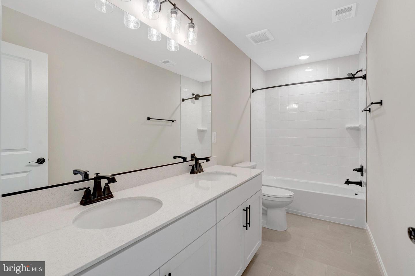 3062 Logan Way Property Photo 36