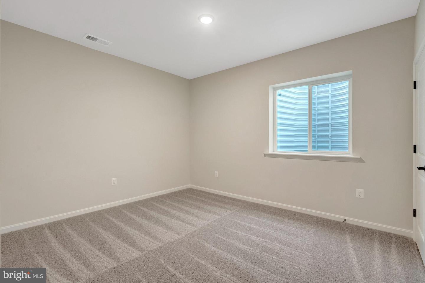 3062 Logan Way Property Photo 45