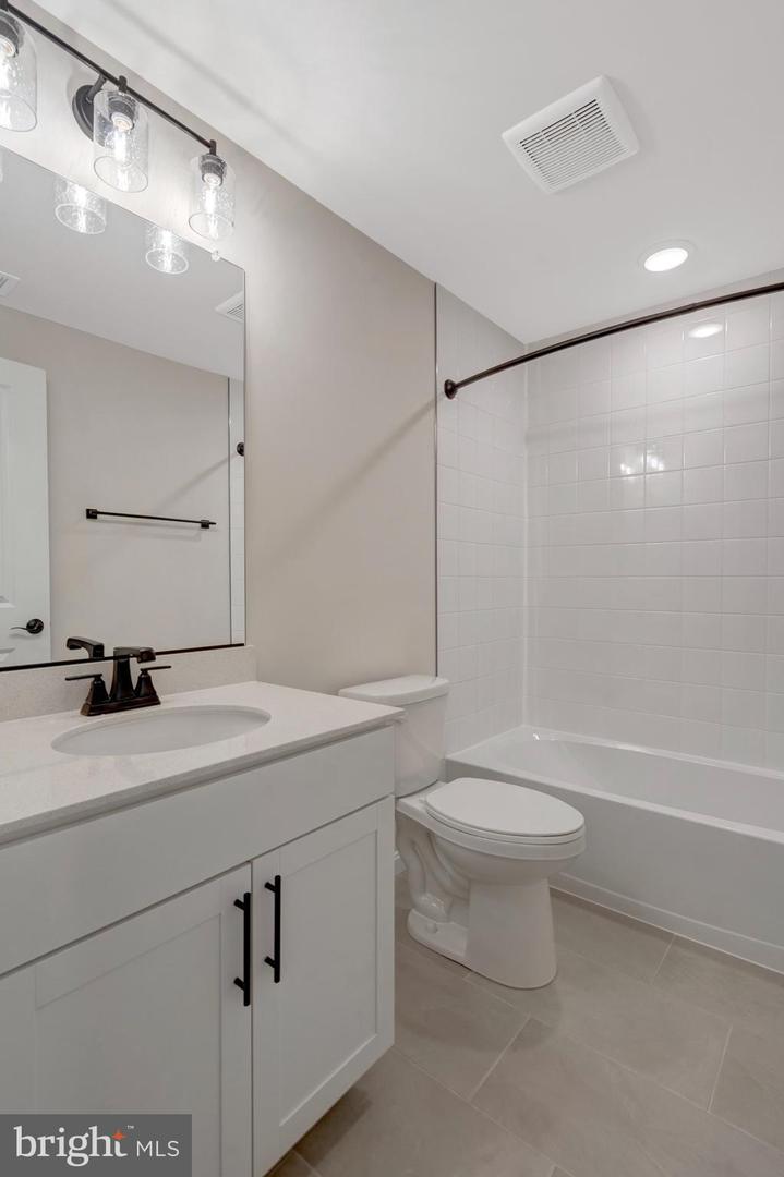 3062 Logan Way Property Photo 49